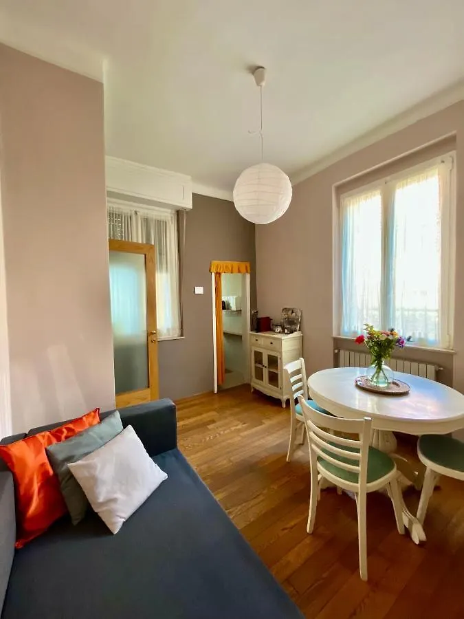Villa Gionas - Casa Indipendente In Zona Strategica à Milan 0*,